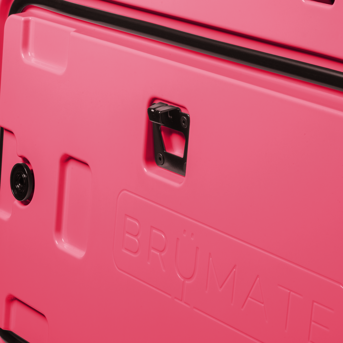 brutank-k3 brutank-55qt-neonpink-bottle-opener.png